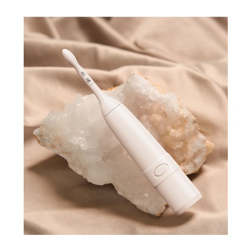 Celebrator Oscillation Stimulator for Intense Clitoral Pleasure