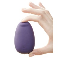 Je Joue Mimi Soft Clitoral Stimulator - 5 Speed 7 Pattern Purple