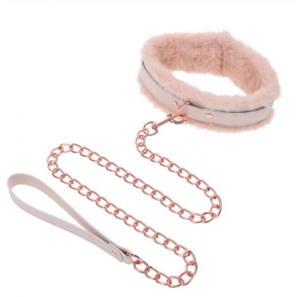 Peaches N Cream Fur Collar & Leash